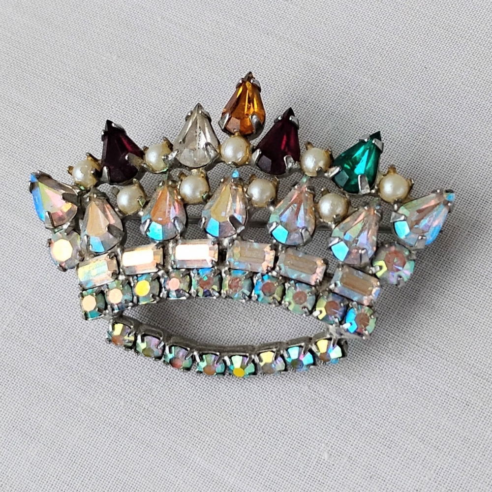 Family Crown Pin | B. David Unsigned